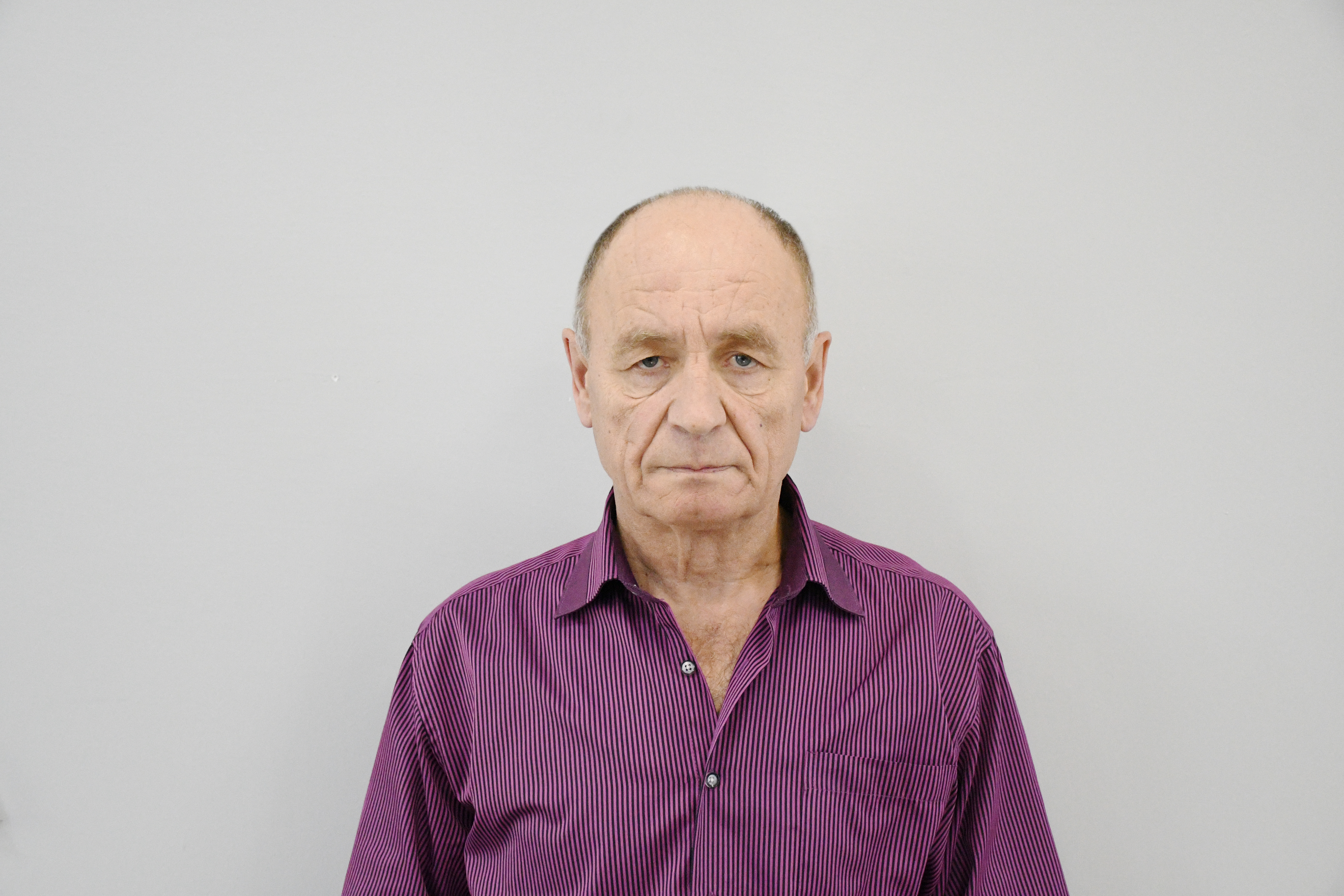 Ау Владимир Ионардович Ау Владимир Ионардович.